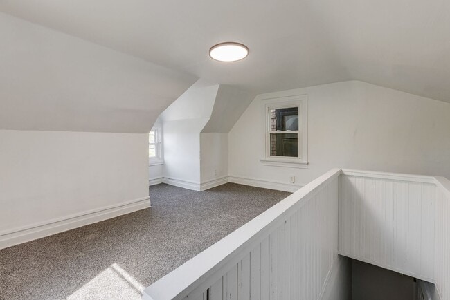 Building Photo - Available JULY 2026 - BEAUTIFULLY RENOVATED 3 Bedroom Home in the South Side Slopes!