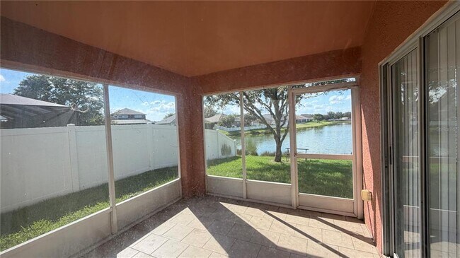 Building Photo - 31205 Bridgegate Dr