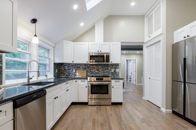 Building Photo - 227 Gurleyville Rd