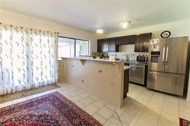 Building Photo - 3321 Pinion Dr