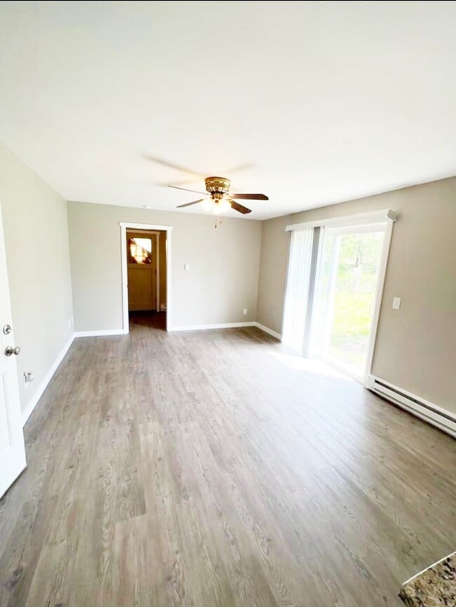 Building Photo - 9428 Silverdale Loop Rd NW