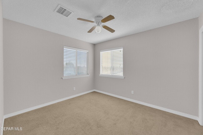 Building Photo - 11330 Loma Del Sol Dr