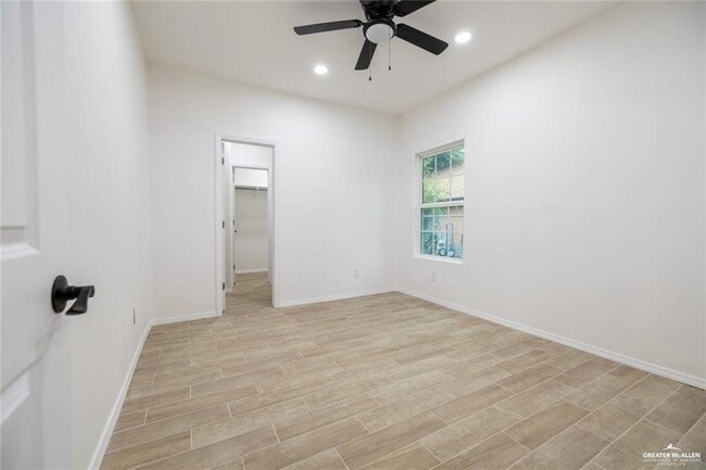 Building Photo - 7200 S San Pedro St