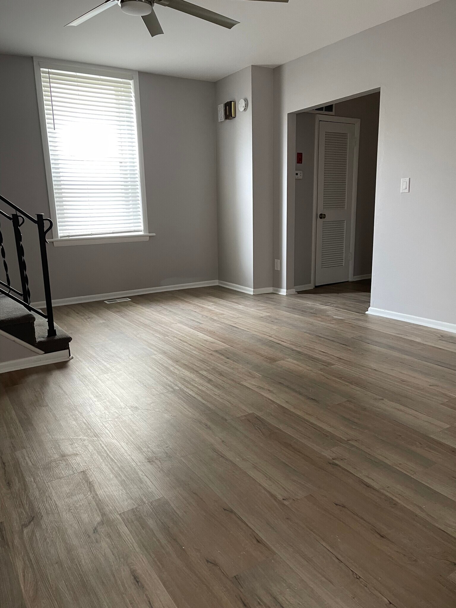 Building Photo - 621 Redgate Ave