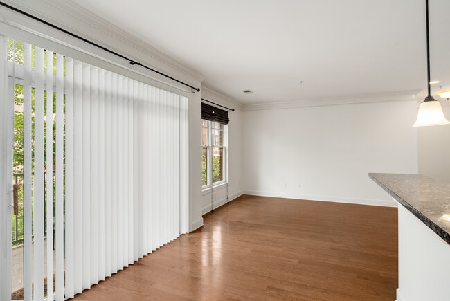 Building Photo - 3100 West End Cir