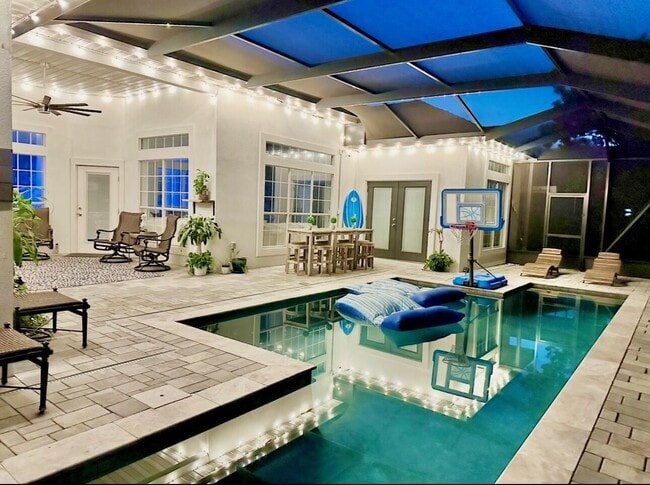 Building Photo - 83 Azure Pl