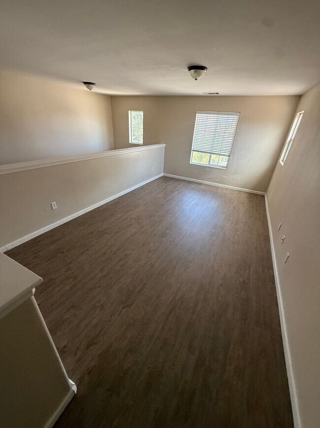 Building Photo - Charming 4-Bedroom, 3-Bathroom Home