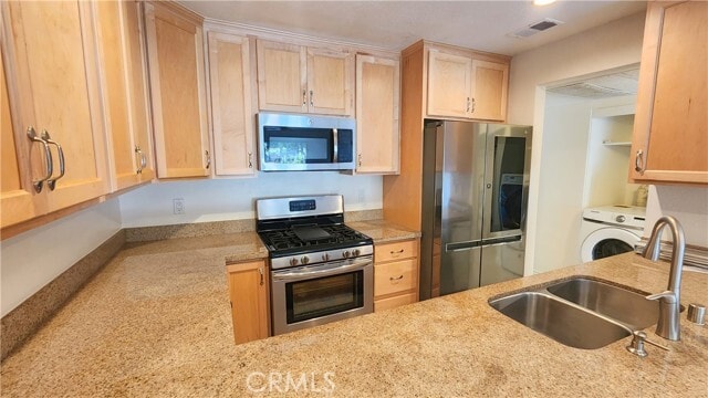 Building Photo - 204 Orange Blossom