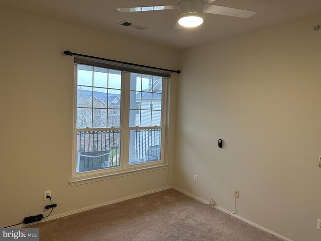 Building Photo - 1550 Spring Gate Dr.