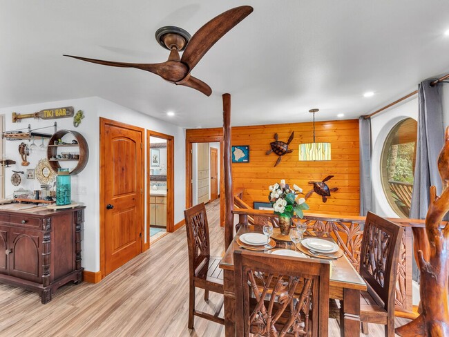 Building Photo - Oceanfront Estate: The Honolii Hale