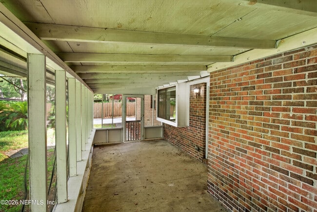Building Photo - 516 Penman Rd