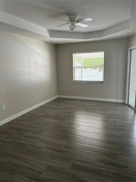 Building Photo - 4272 Pandora Rd