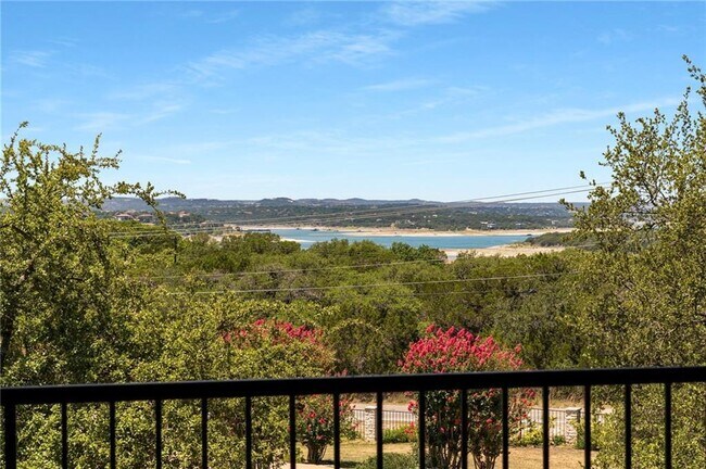 Building Photo - 4307 Eck Ln