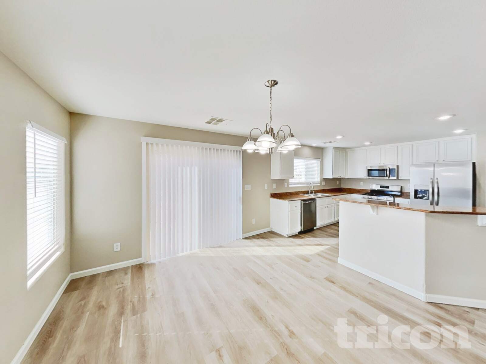 Building Photo - 8737 Dodds Canyon St