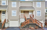 Building Photo - 606 Foxboro Dr