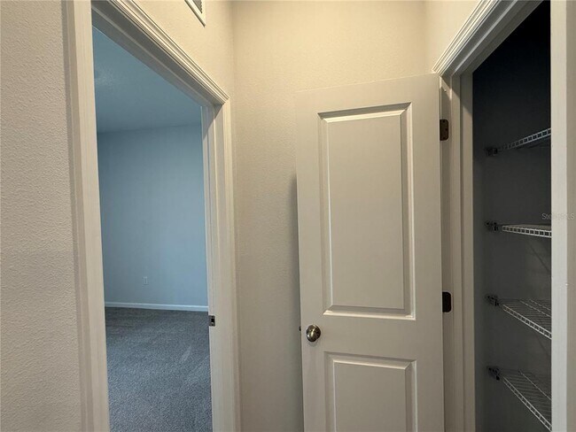 Building Photo - 5075 Grand Teton Ct