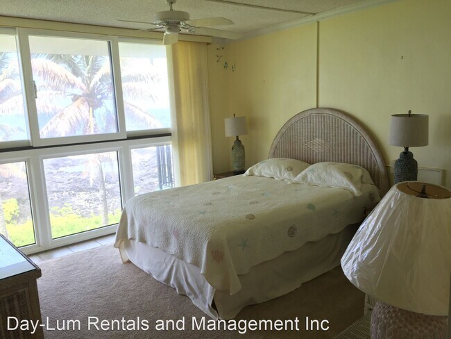 Building Photo - 2 br, 2 bath House - 2405 Kalanianaole Ave...