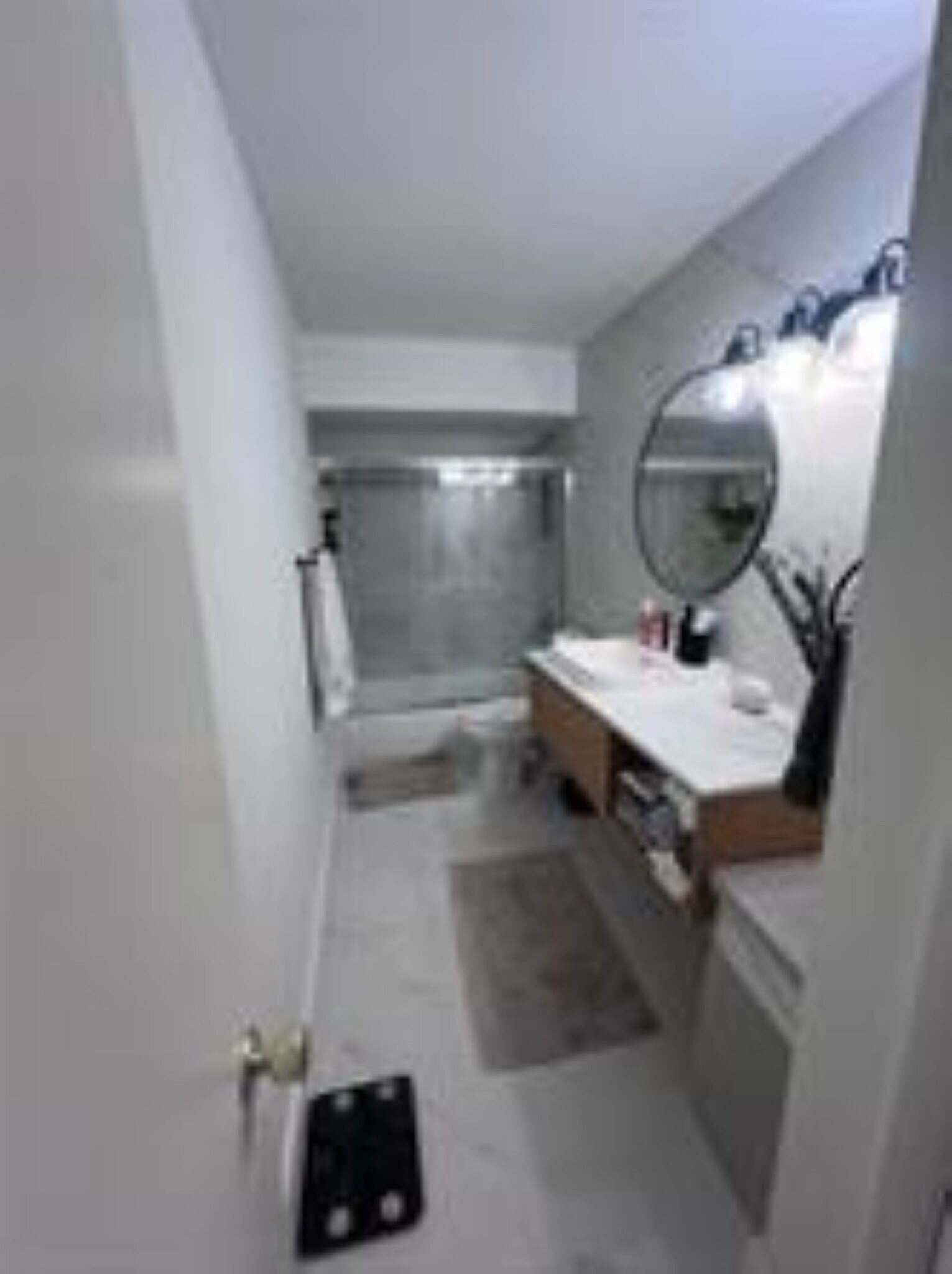 Building Photo - 2970 NE 16th Ave