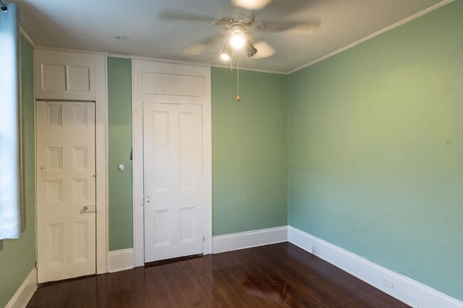 Building Photo - 1116 Mandeville St