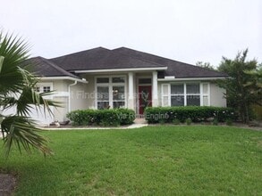 Building Photo - 801 Derby Ln