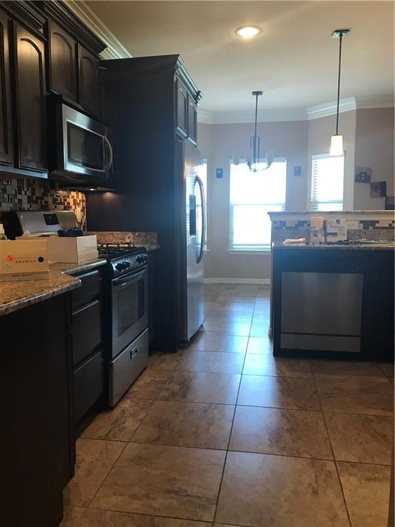 Building Photo - 14202 Fabled Point Ave