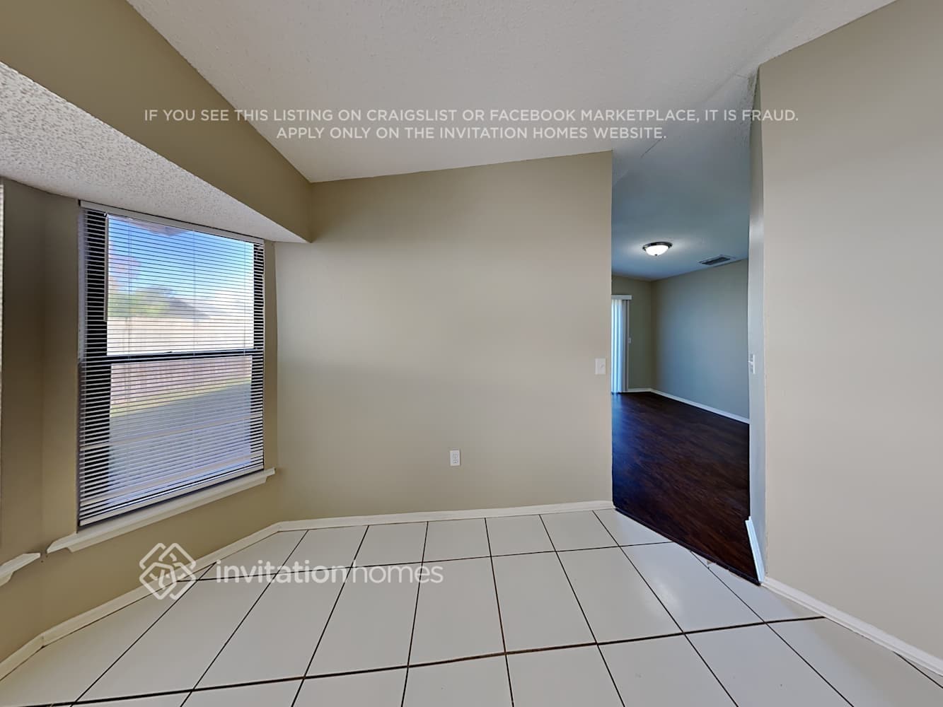 Building Photo - 716 Waterbridge Dr