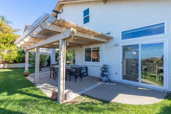 Building Photo - 14350 Classique Way