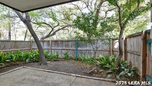 Building Photo - 1045 Shook Ave