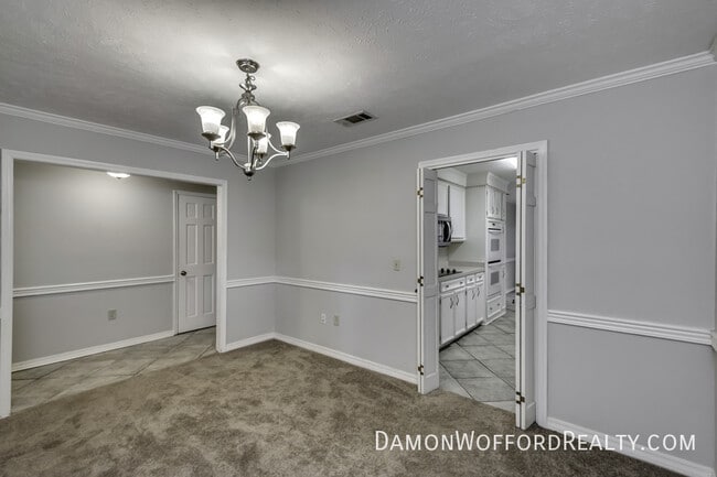 Building Photo - 502 Pelahatchie Shore Dr