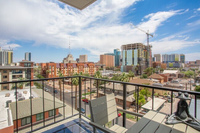 Building Photo - READY TO VIEW NOW! Gorgeous Downtown Phoen...