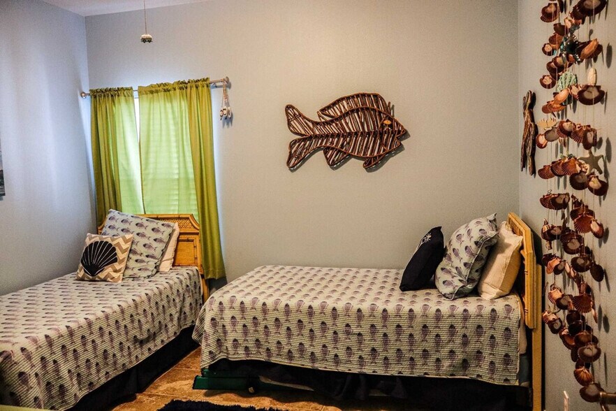 Building Photo - 3401 Padre Blvd