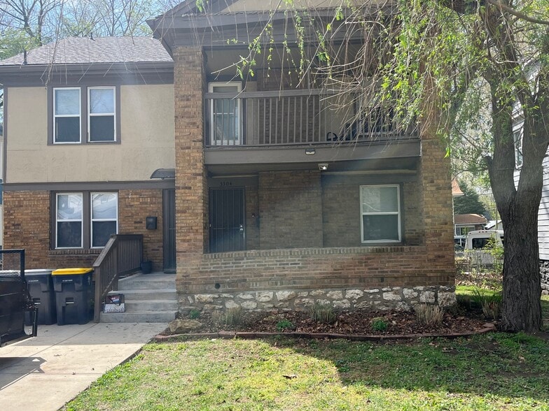 Building Photo - 3306 Agnes Ave