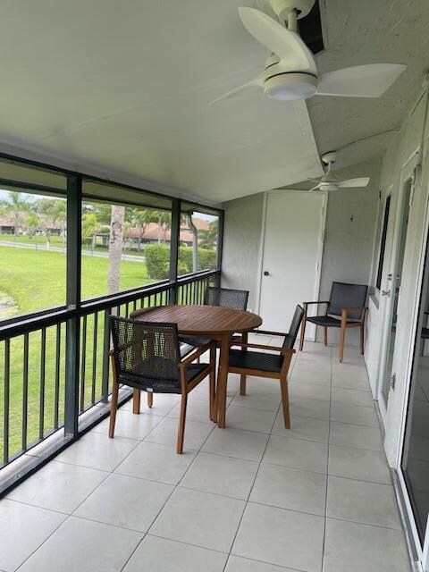 Building Photo - 5655 Via Delray Blvd