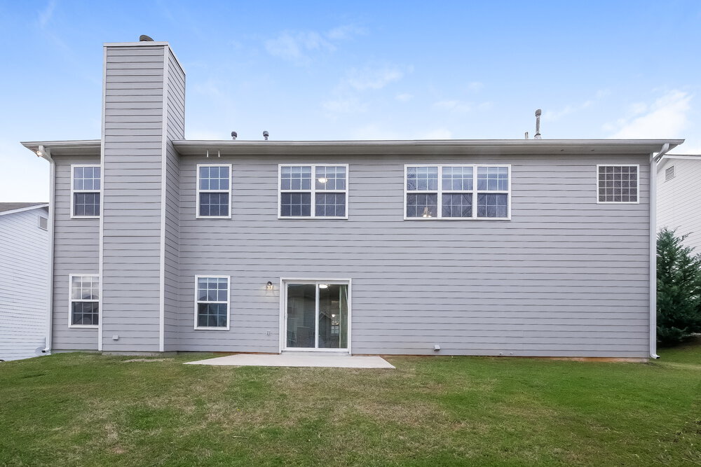 Building Photo - 298 Summit View Dr