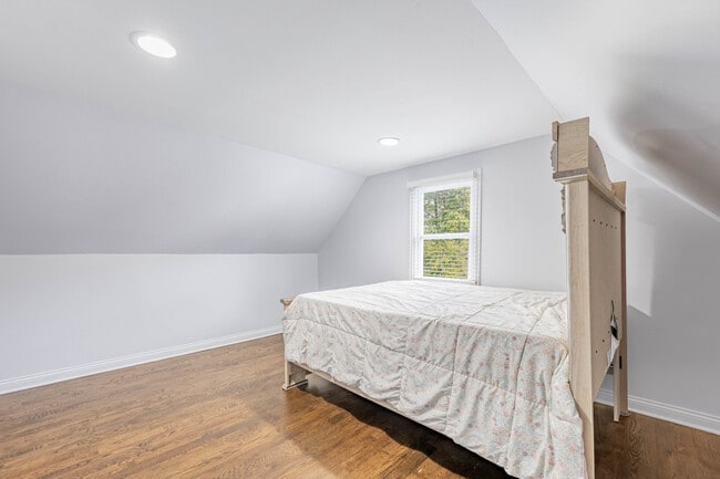 Building Photo - 7219 S Peoria St