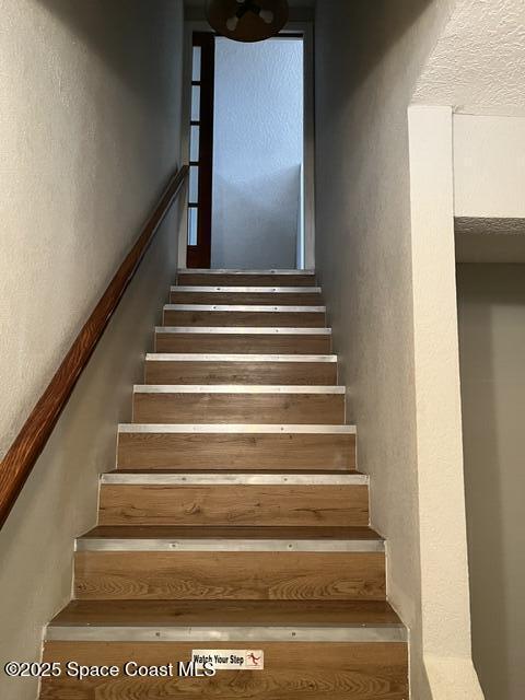 Building Photo - 1467 Guava Ave