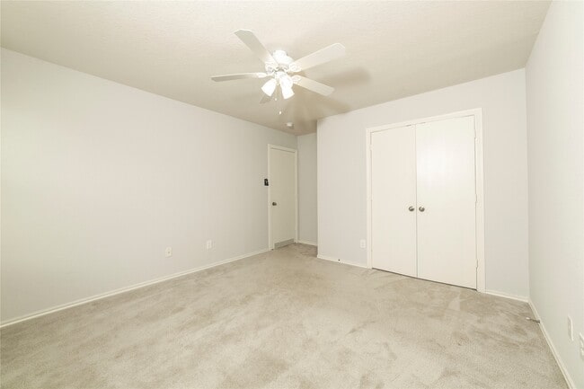 Building Photo - 6642 Haven Forest Ln