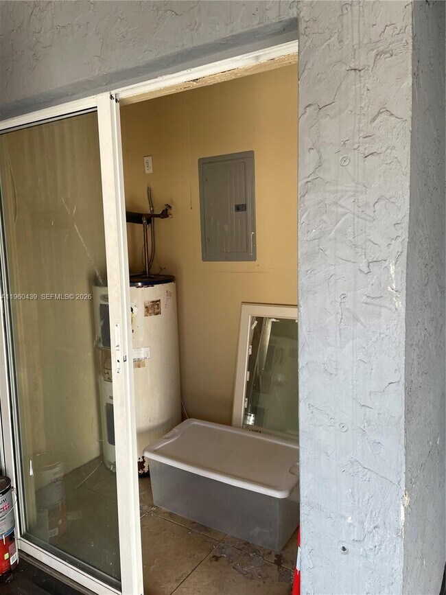 Building Photo - 5448 NW 169th Terrace