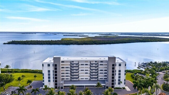 Building Photo - 4203 Bay Beach Ln