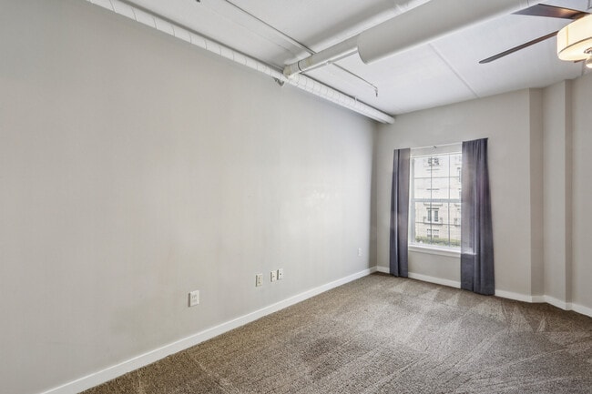 Building Photo - 800 Peachtree St NE