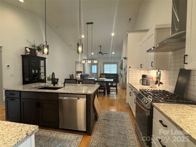 Building Photo - 46 Cozy Cottage Wy