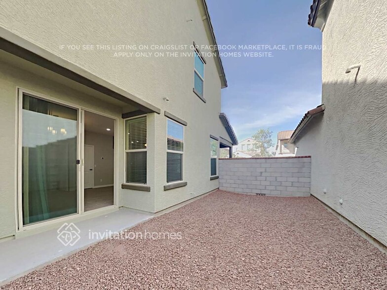 Building Photo - 1790 N 208th Ave