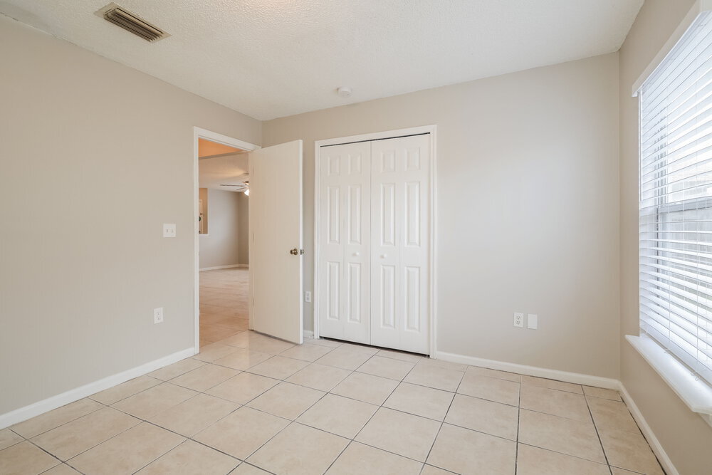 Building Photo - 7939 Cherry Blossom Dr S