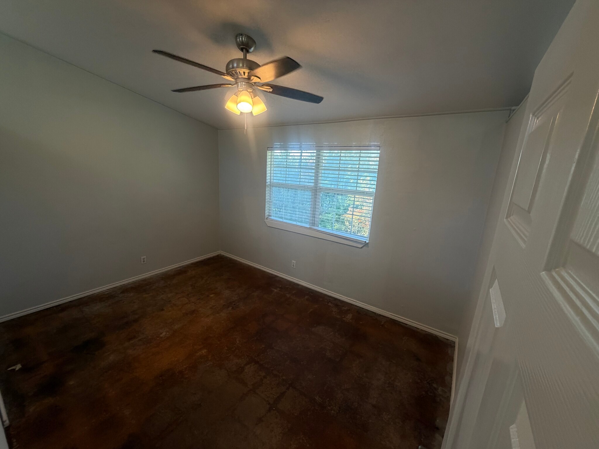 Bedroom 1 - 5229 Curzon Ave