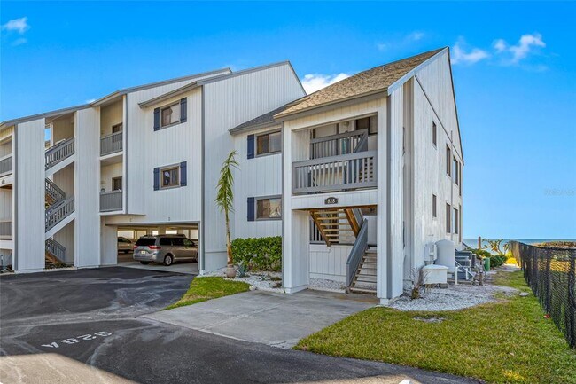 Building Photo - 828 Bahia Del Sol Dr