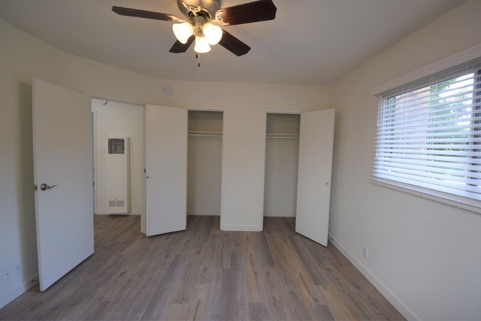 Building Photo - 4920 Laurel Canyon Blvd