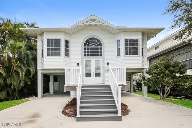 Primary Photo - 771 Park Ave