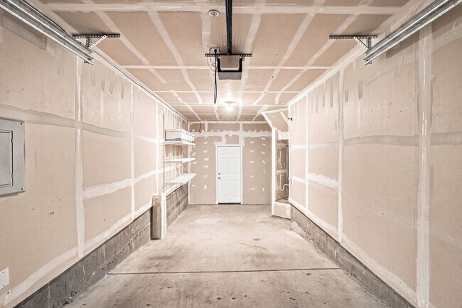 Building Photo - 151 Pacchetti Way