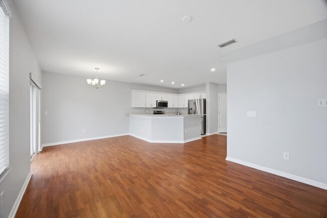 Building Photo - 6407 Barksdale Way