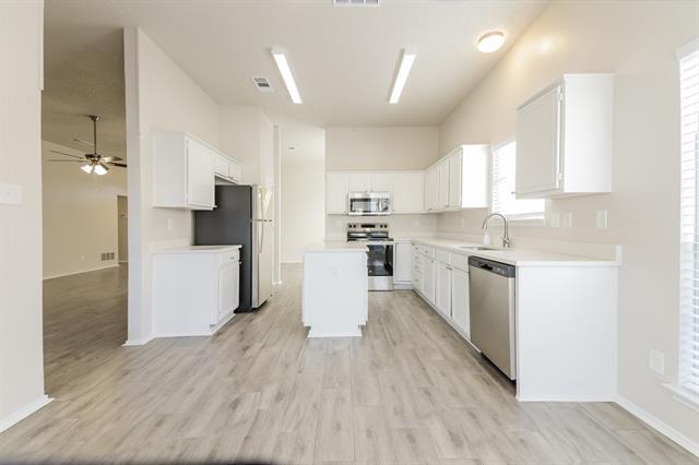 Building Photo - 3407 Tipperary Dr